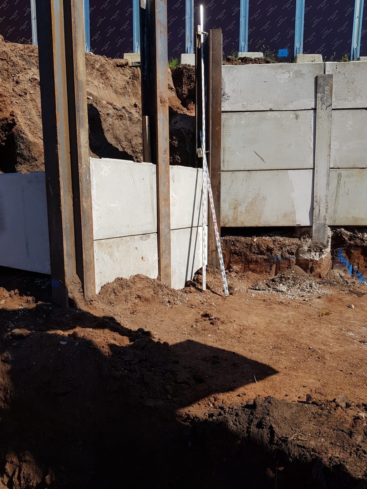 Burton Hospital: king pile wall system, photograph 7 of 9