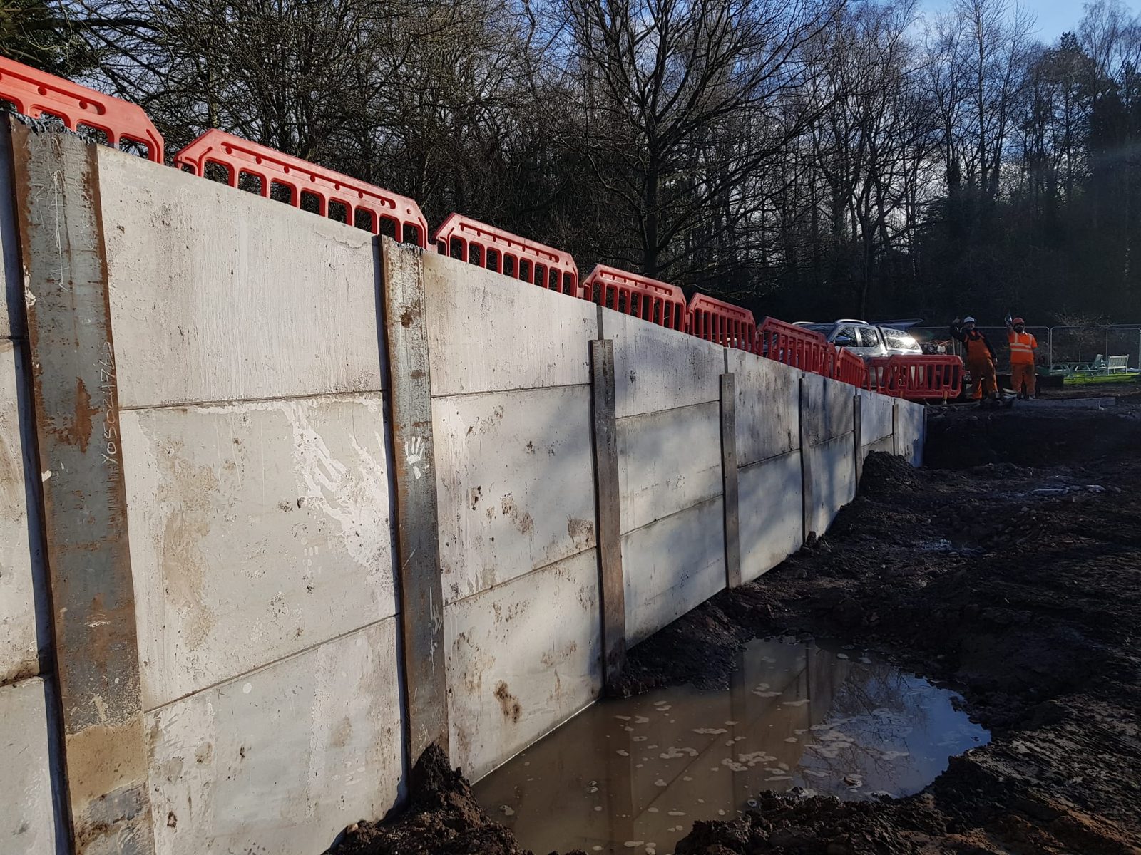 Parkview Hospital: king post & panel retaining solution, photograph 1 of 2
