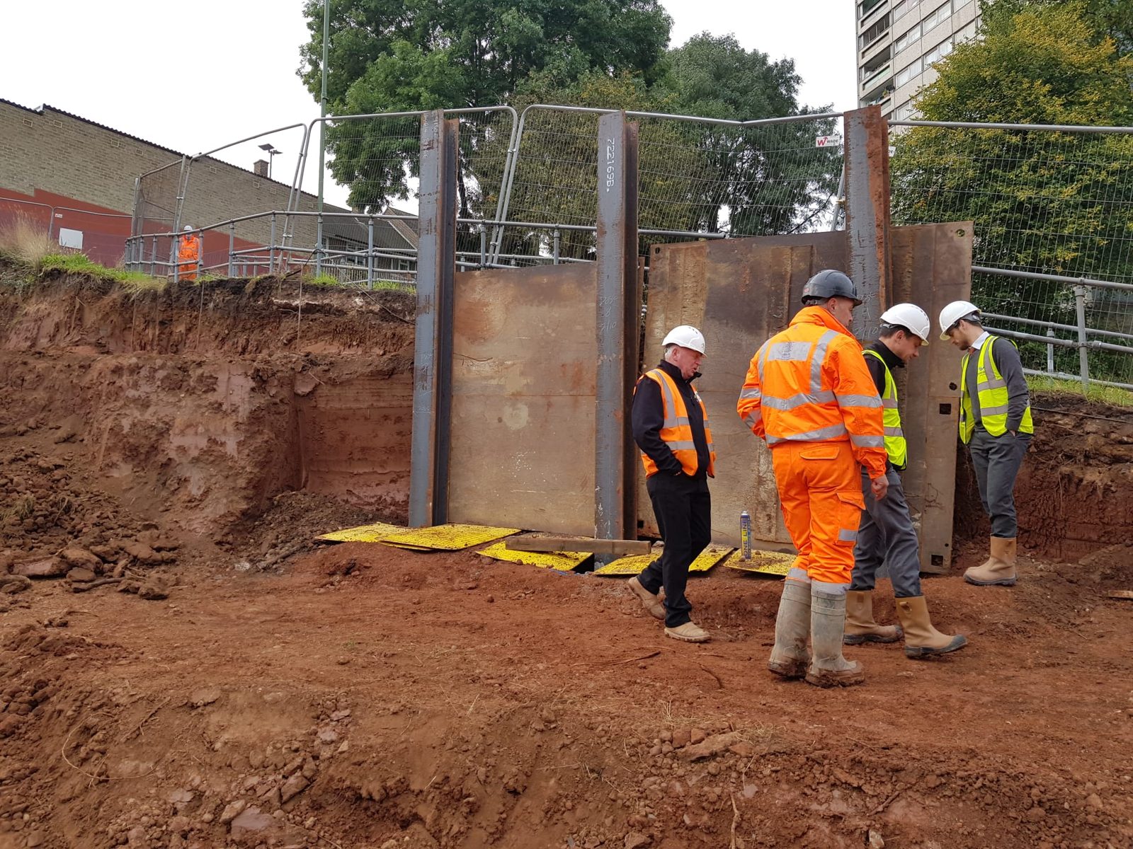 Stoneycroft, Bromford: king pile wall system, photograph 2 of 5