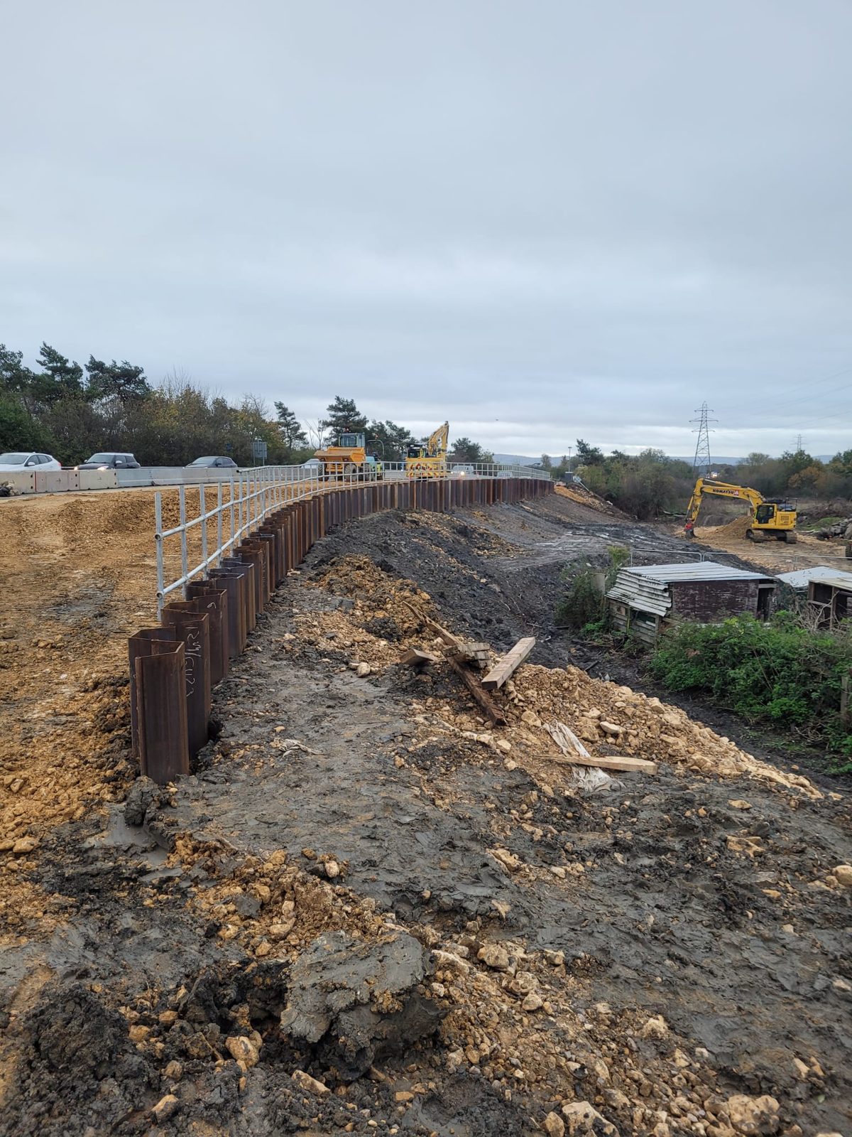 M5 Junction 9, Tewkesbury: roadside sheet piling works, photograph 7 of 11