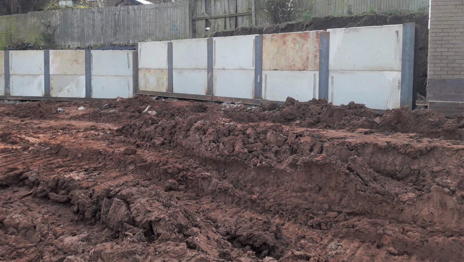 Chipperfield Road, Birmingham: king post & panel retaining solution, photograph 4 of 4