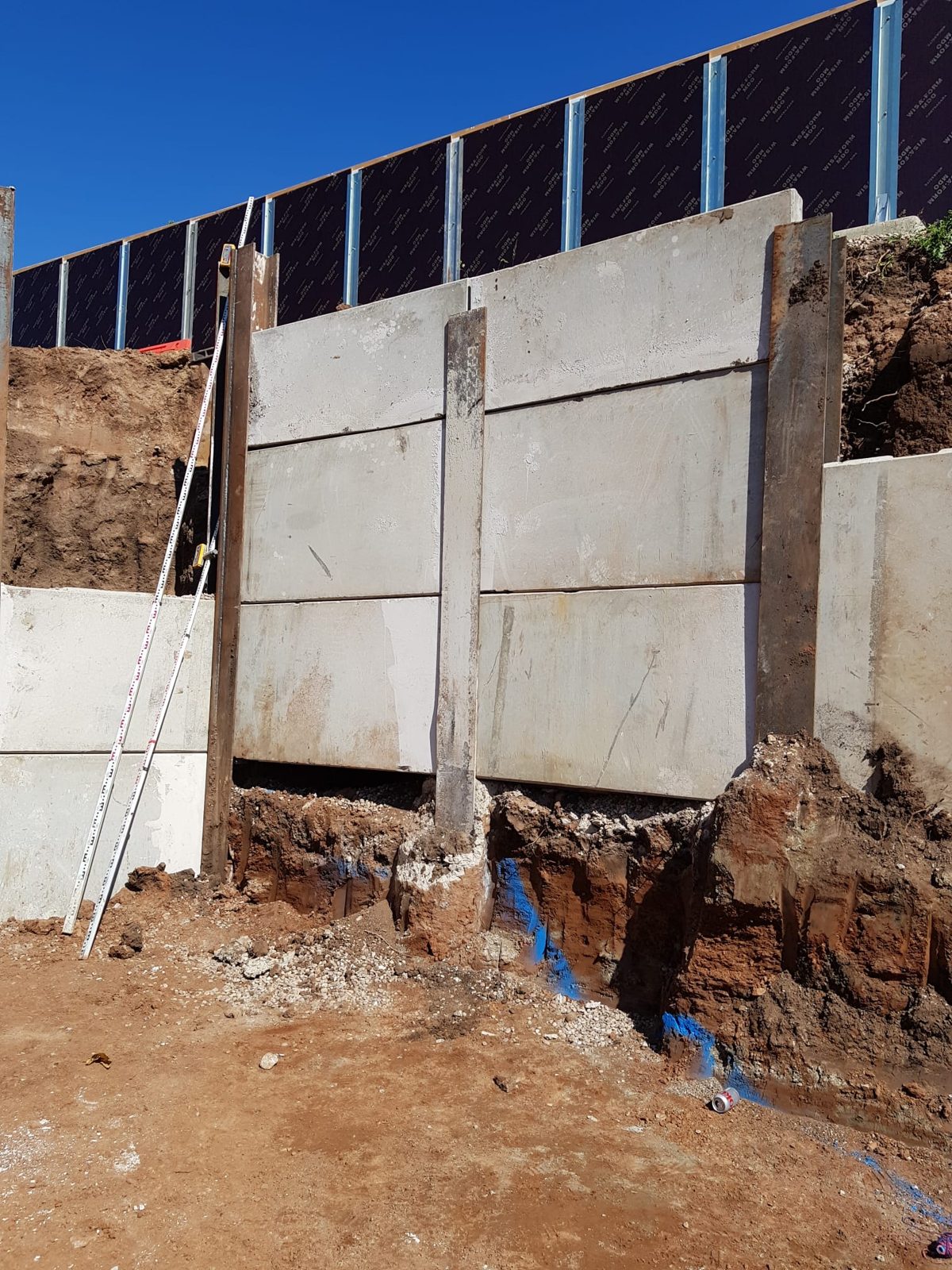 Burton Hospital: king pile wall system, photograph 8 of 9