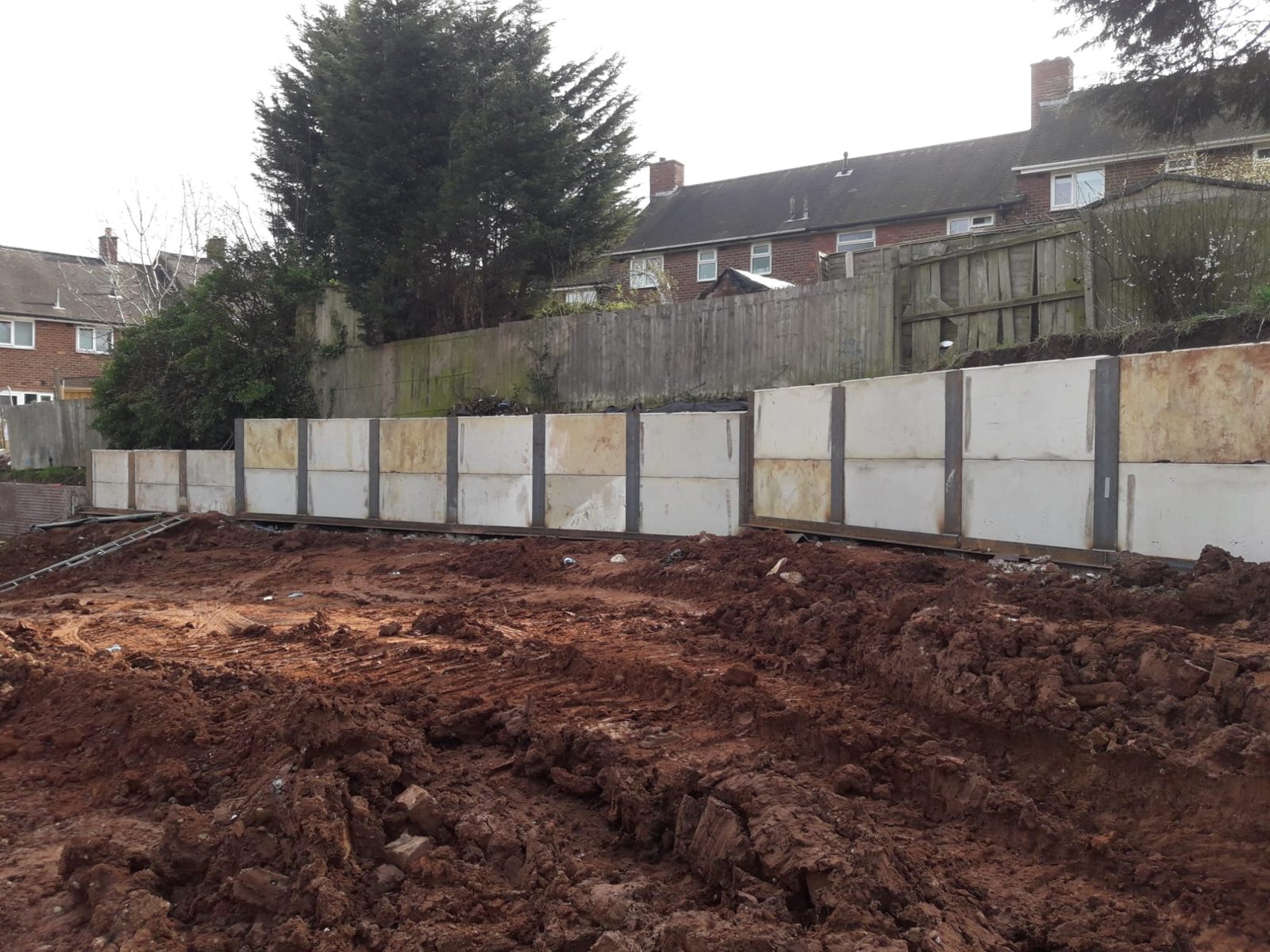 Chipperfield Road, Birmingham: king post & panel retaining solution, photograph 2 of 4