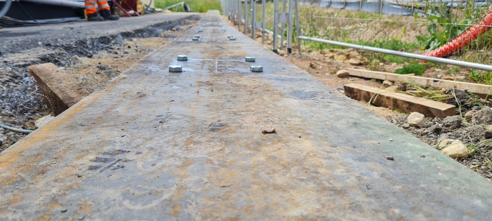 Chapel Lane Primary, Bingham: steel capping beam installation, photograph 1 of 2